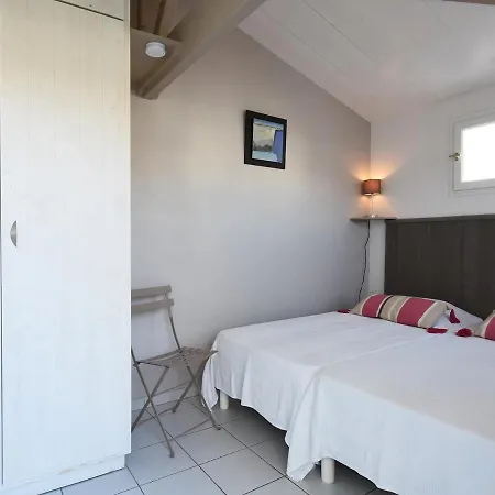 Maison La Couarde-sur-mer, 4 Pieces, 6 Personnes - Fr-1-258-8